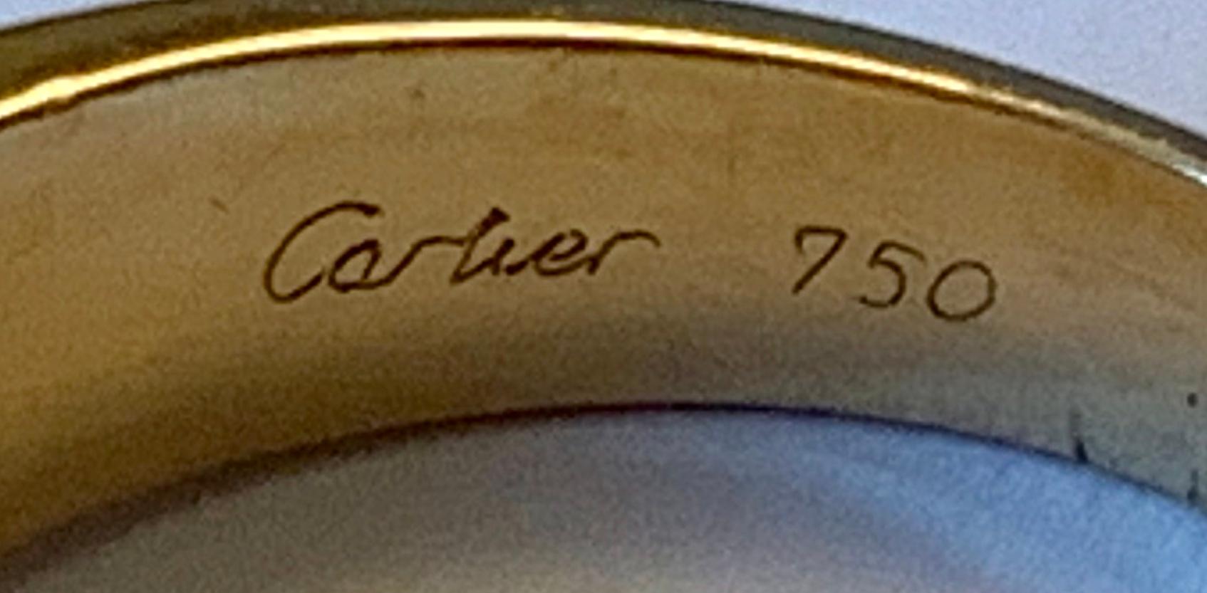 Vintage 18 Karat Yellow Gold Cartier Ring with Princess Cut Diamonds In Excellent Condition In Zurich, Zollstrasse