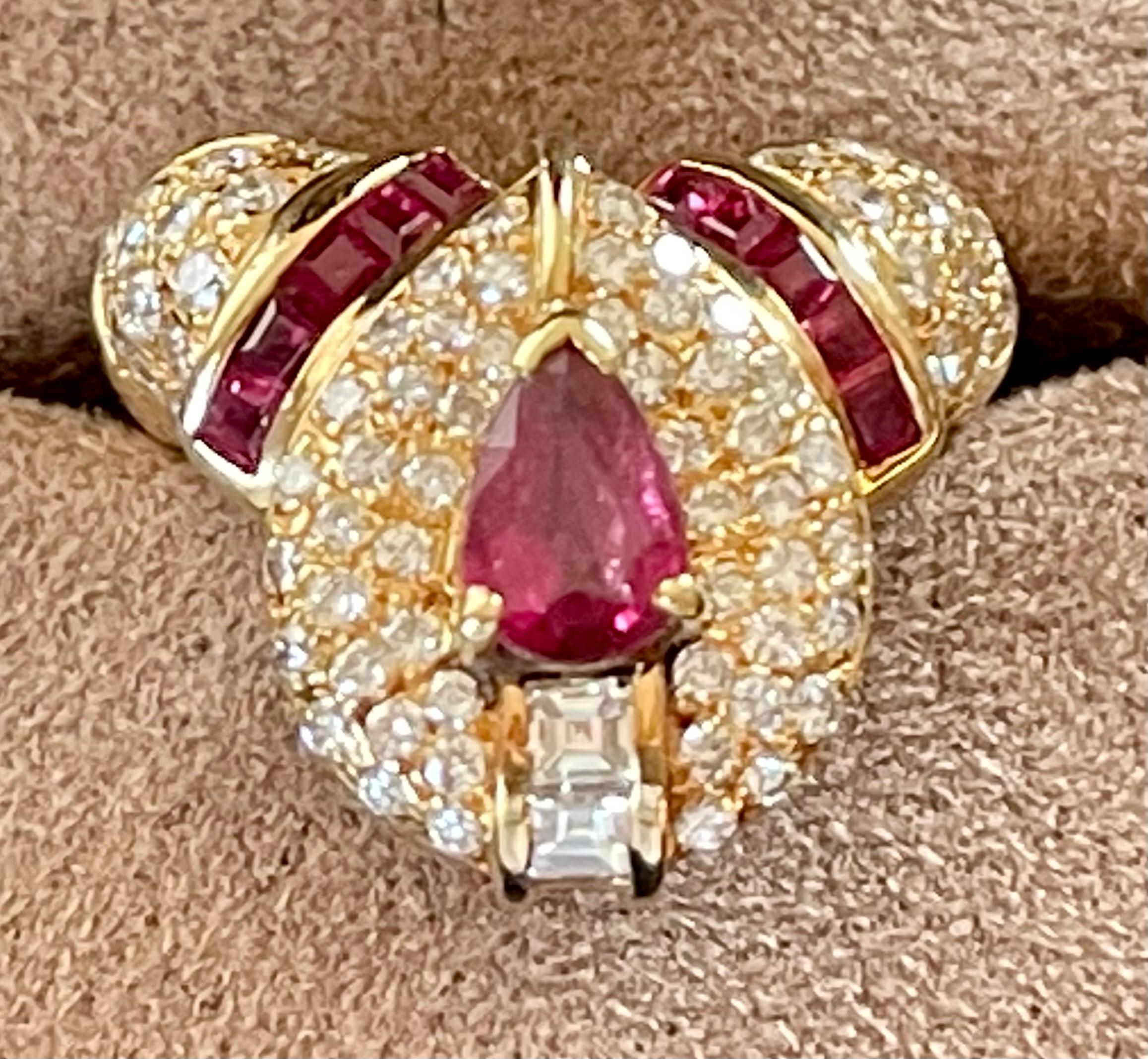 Vintage 18 K Yellow Gold Ruby Diamond Ring For Sale 4