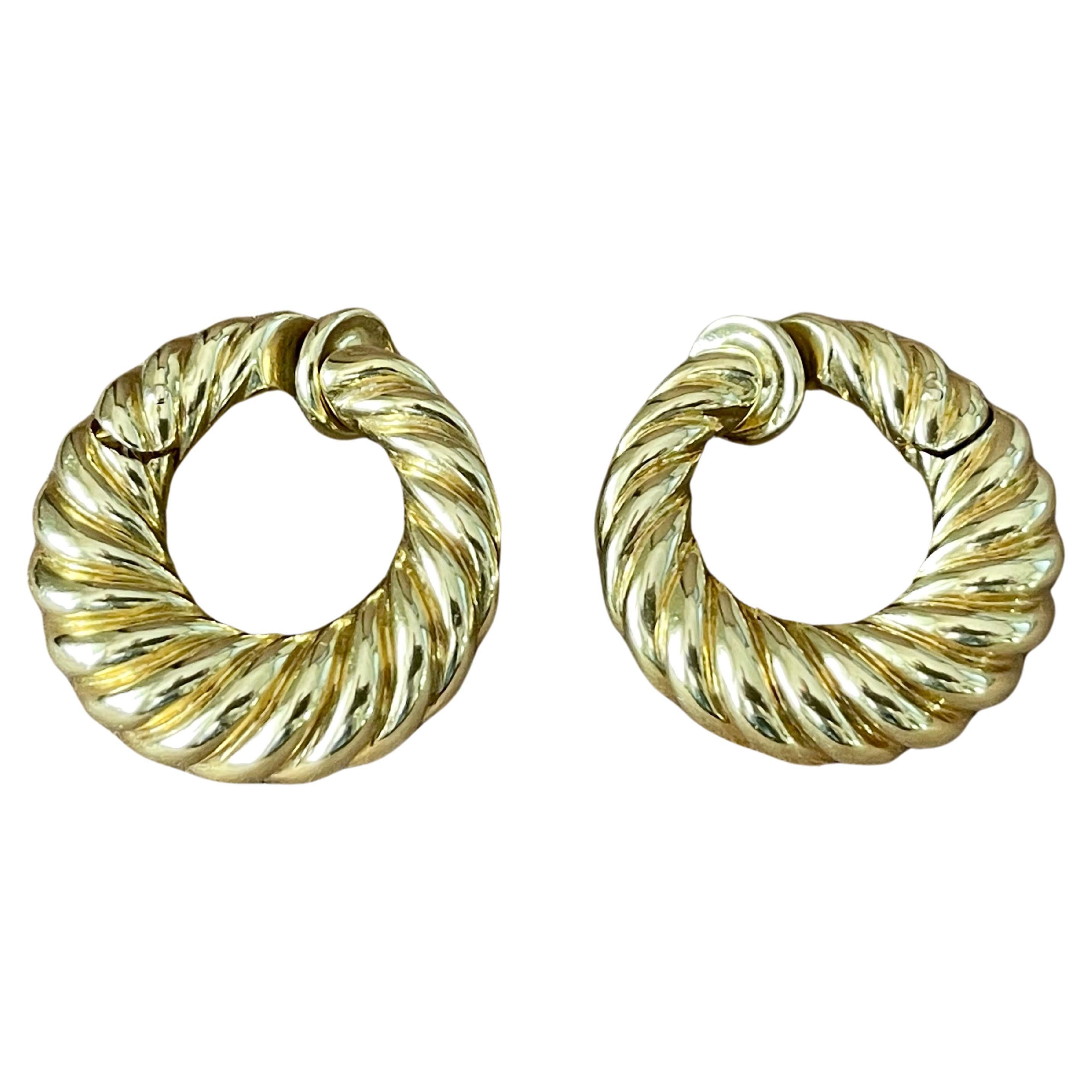 Vintage 18 K yellow Gold Van Cleef & Arpels Hoop Earrings For Sale