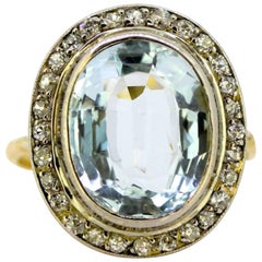 Vintage 18 Karat and Platinum Ladies Ring with Aquamarine and Diamonds