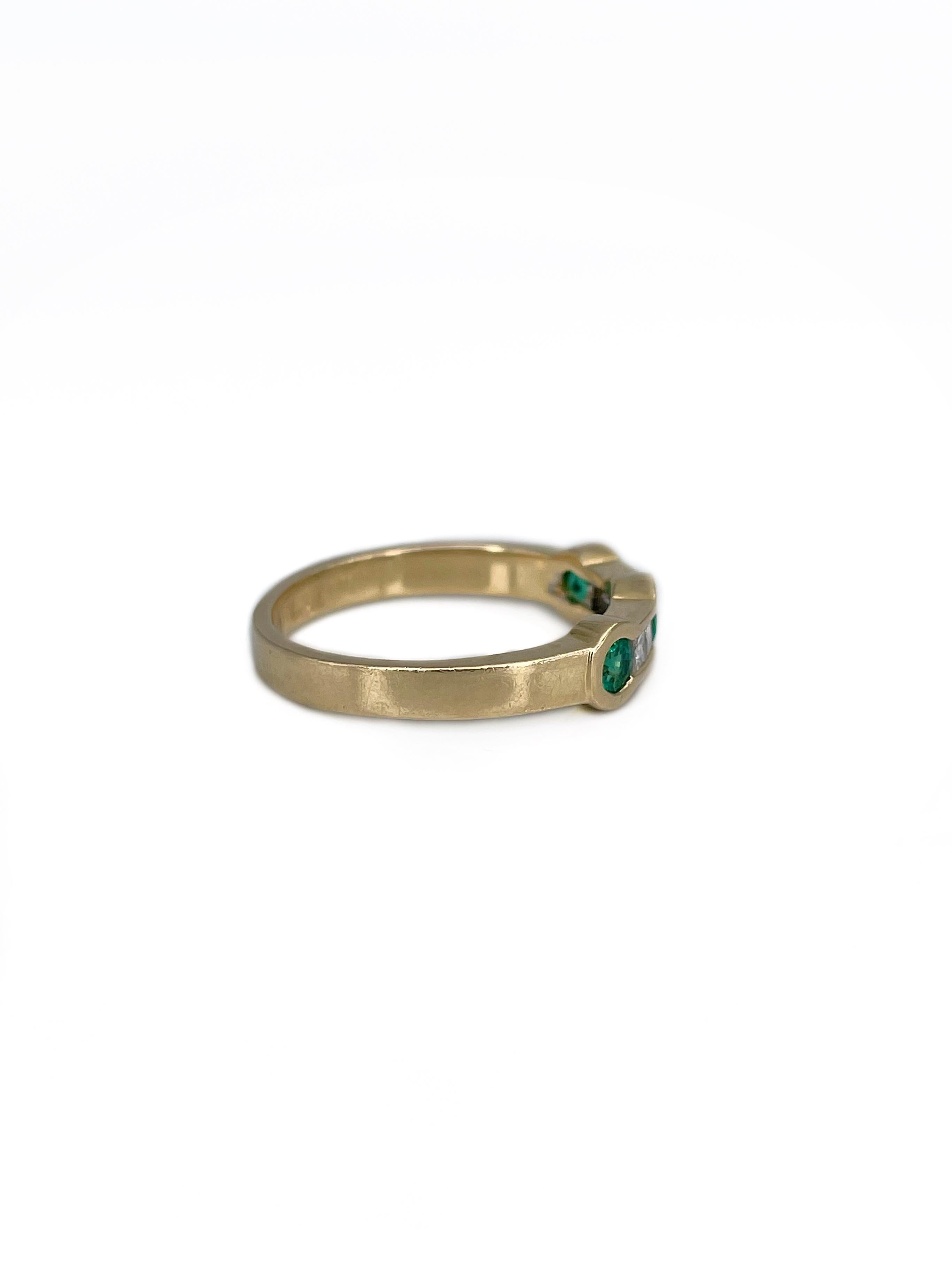 Mixed Cut Vintage 18 Karat Gold 0.28 Carat VS Emerald 0.23 Carat Diamond Band Ring