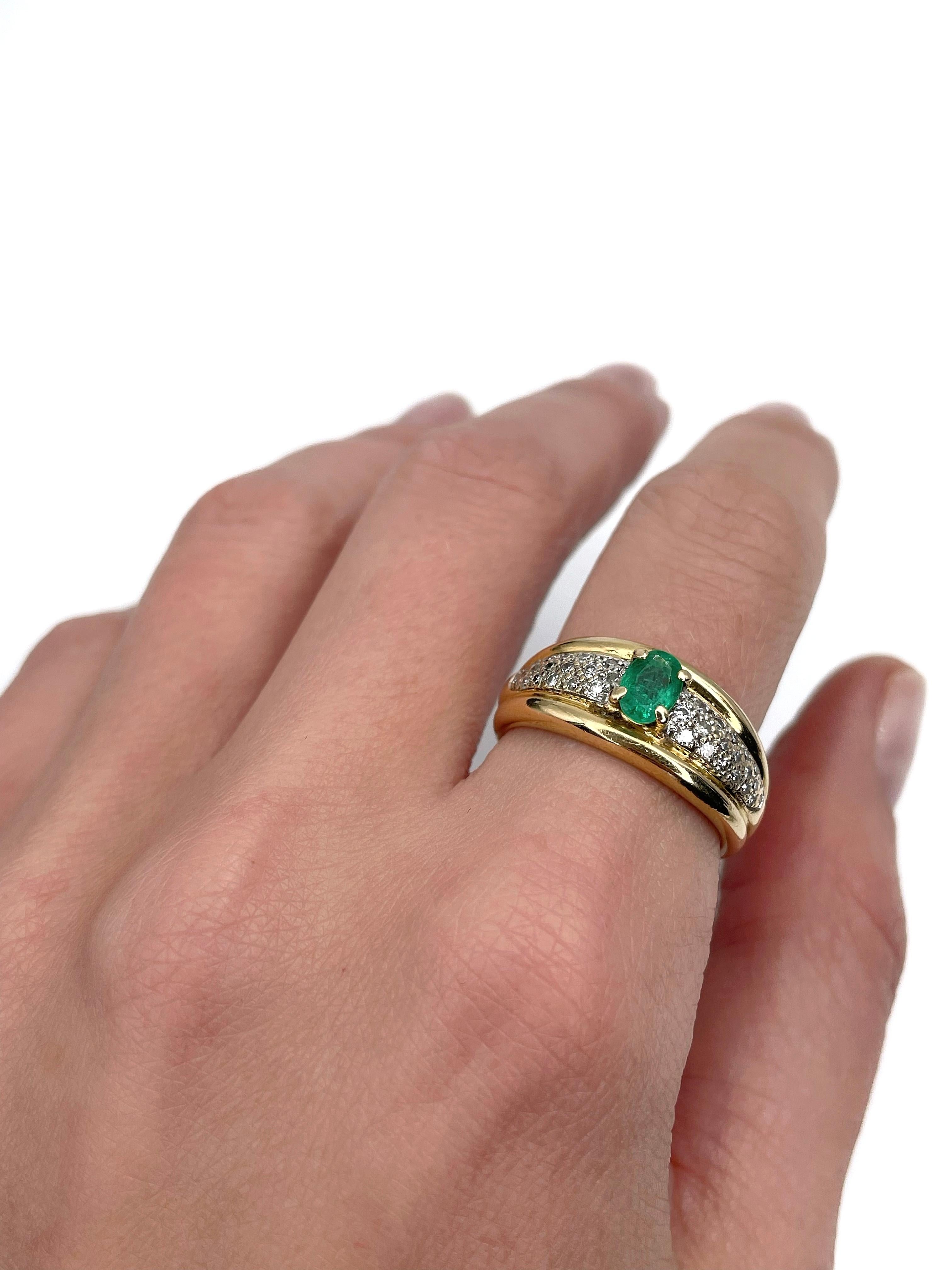 Vintage 18 Karat Gold 0.45 Carat Emerald 0.19 Carat Diamond Band Ring In Good Condition In Vilnius, LT