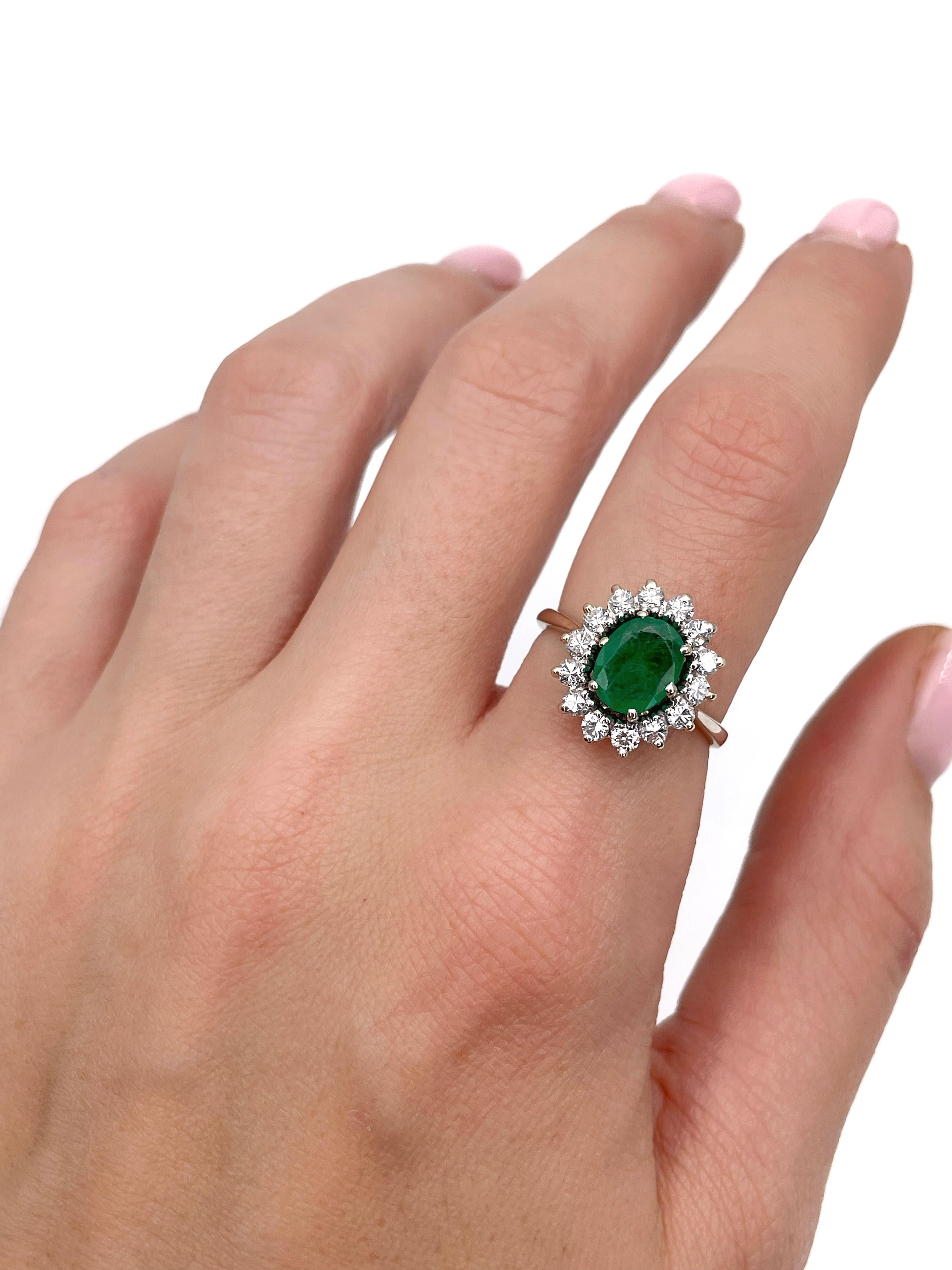 Mixed Cut Vintage 18 Karat Gold 0.80 Carat Emerald 0.50 Carat Diamond Cluster Ring