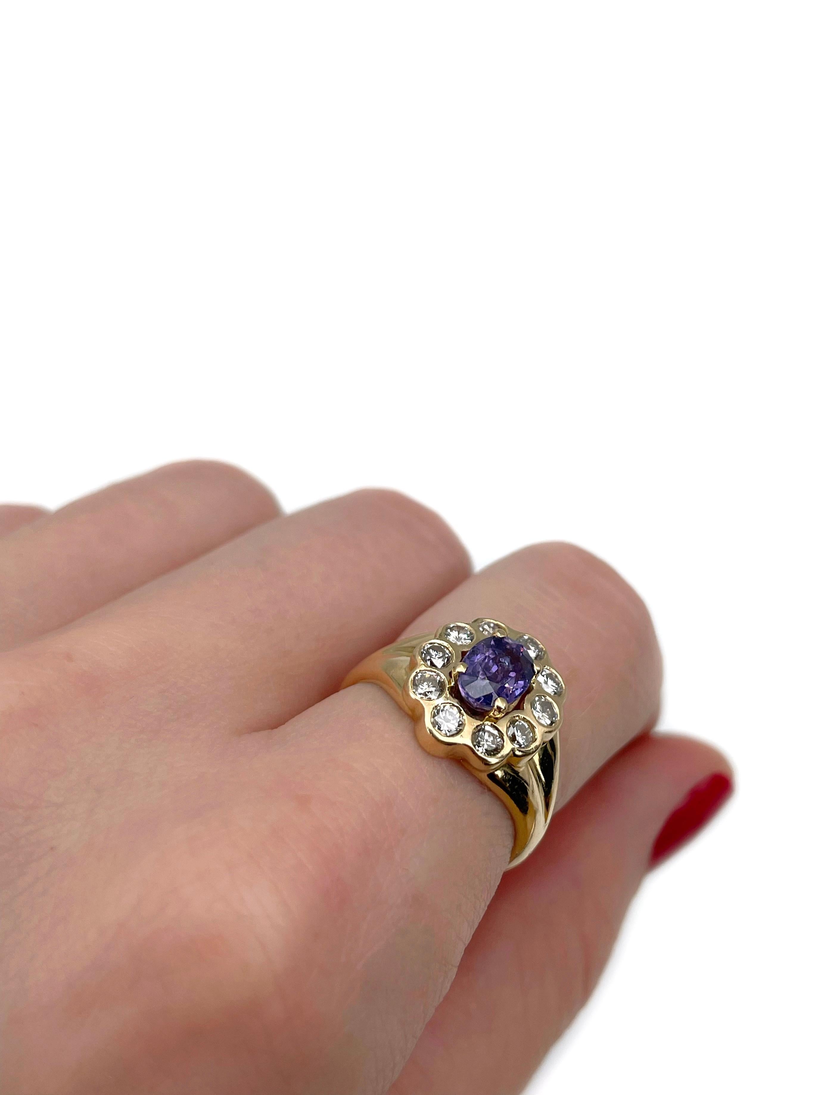Mixed Cut Vintage 18 Karat Gold 0.80 Carat Purple Sapphire 0.55 Carat Diamond Cluster Ring For Sale