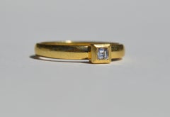 Vintage 18 Karat Gold .10 Carat Carre Cut Diamond Engagement Ring