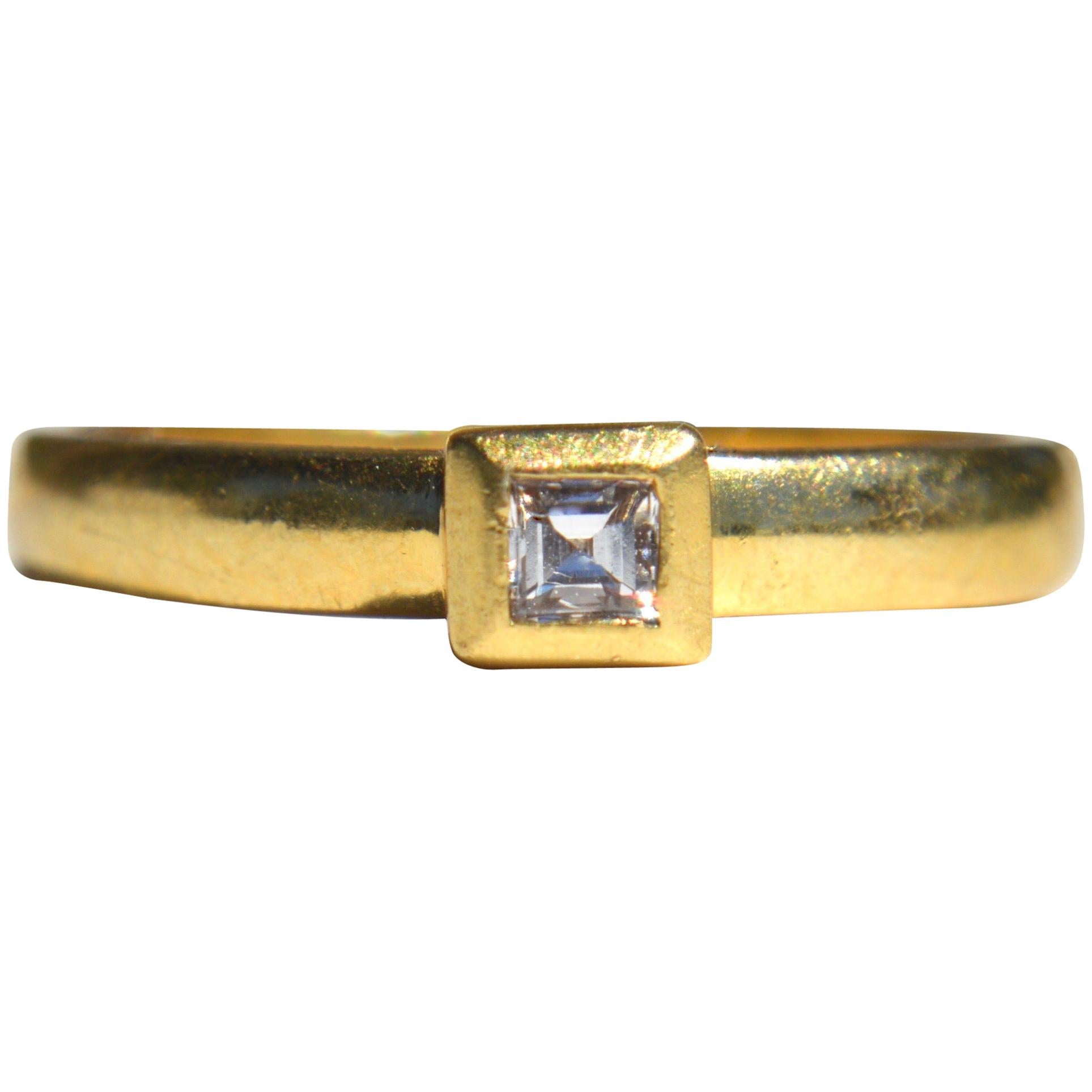 Vintage 18 Karat Gold .10 Carat Carre Cut Diamond Engagement Ring For Sale