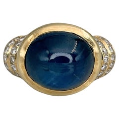 Anello cocktail vintage in oro 18 carati con zaffiro da 12,00 carati e diamante da 0,28 carati