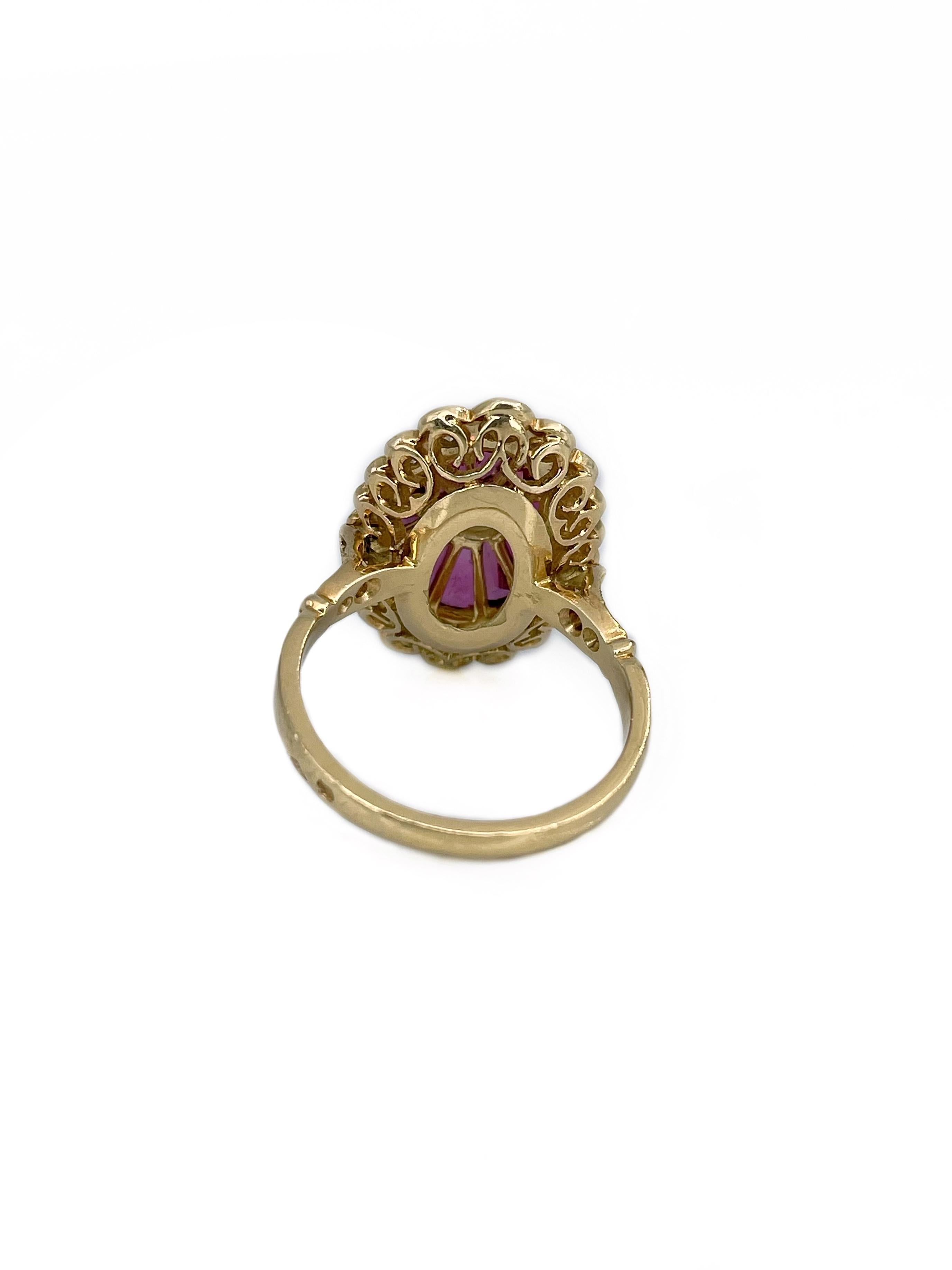 Anillo vintage en racimo de oro de 18 quilates con un rubí de 1,40 quilates y un diamante de 1,75 quilates en Bueno Estado en Vilnius, Vilniaus apskr.