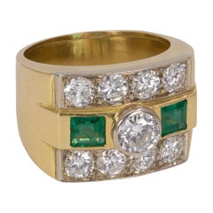 Vintage 18 Karat Gold, 2 Carat Diamond and Emerald Ring, 1960s