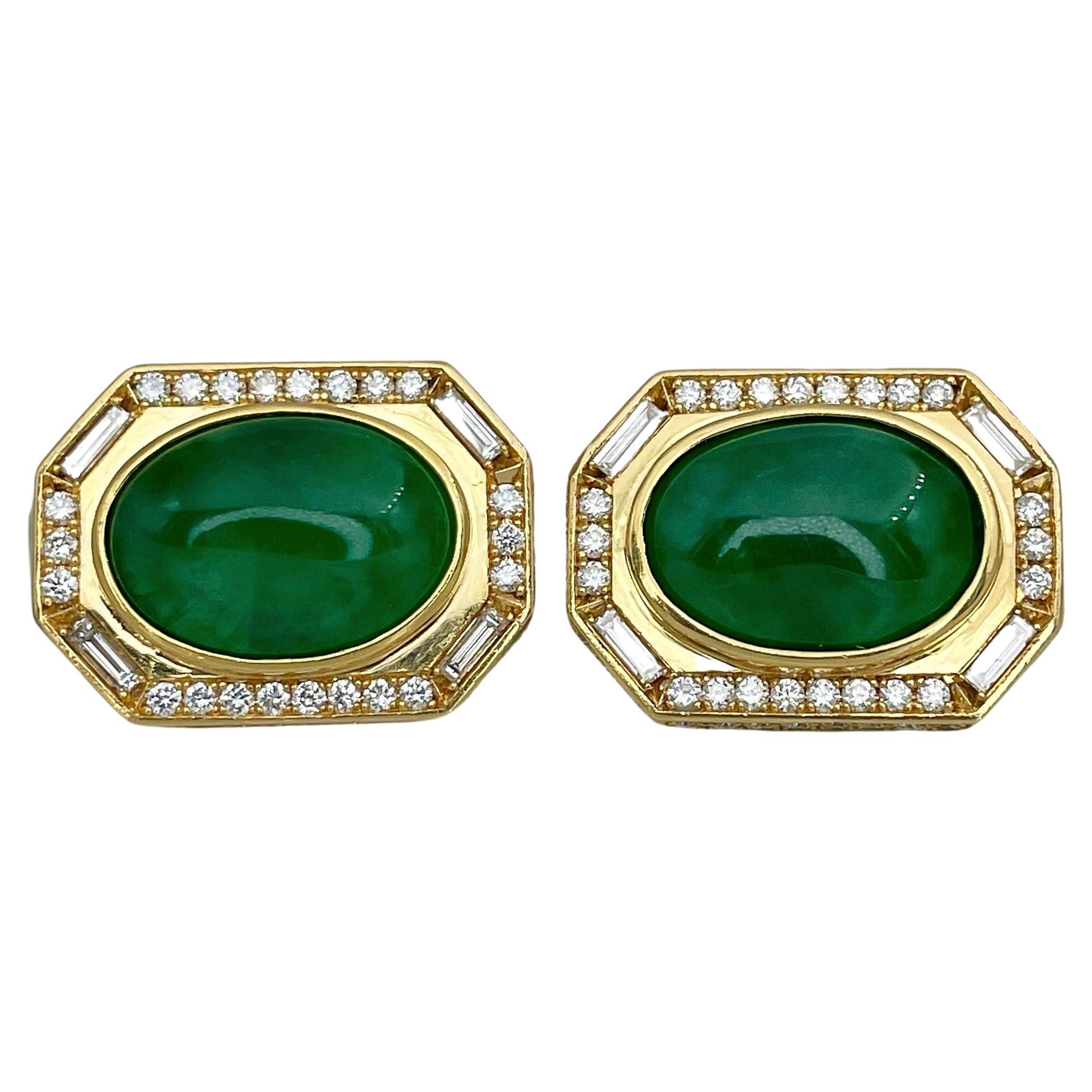 Vintage 18 Karat Gold 3.0 Carat Green Chalcedony 1.92 Carat Diamond Cufflinks For Sale