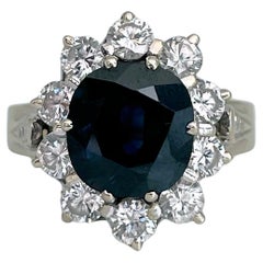 Vintage 18 Karat Gold 3.00 Carat SI Sapphire 1.25 Carat Diamond Cluster Ring