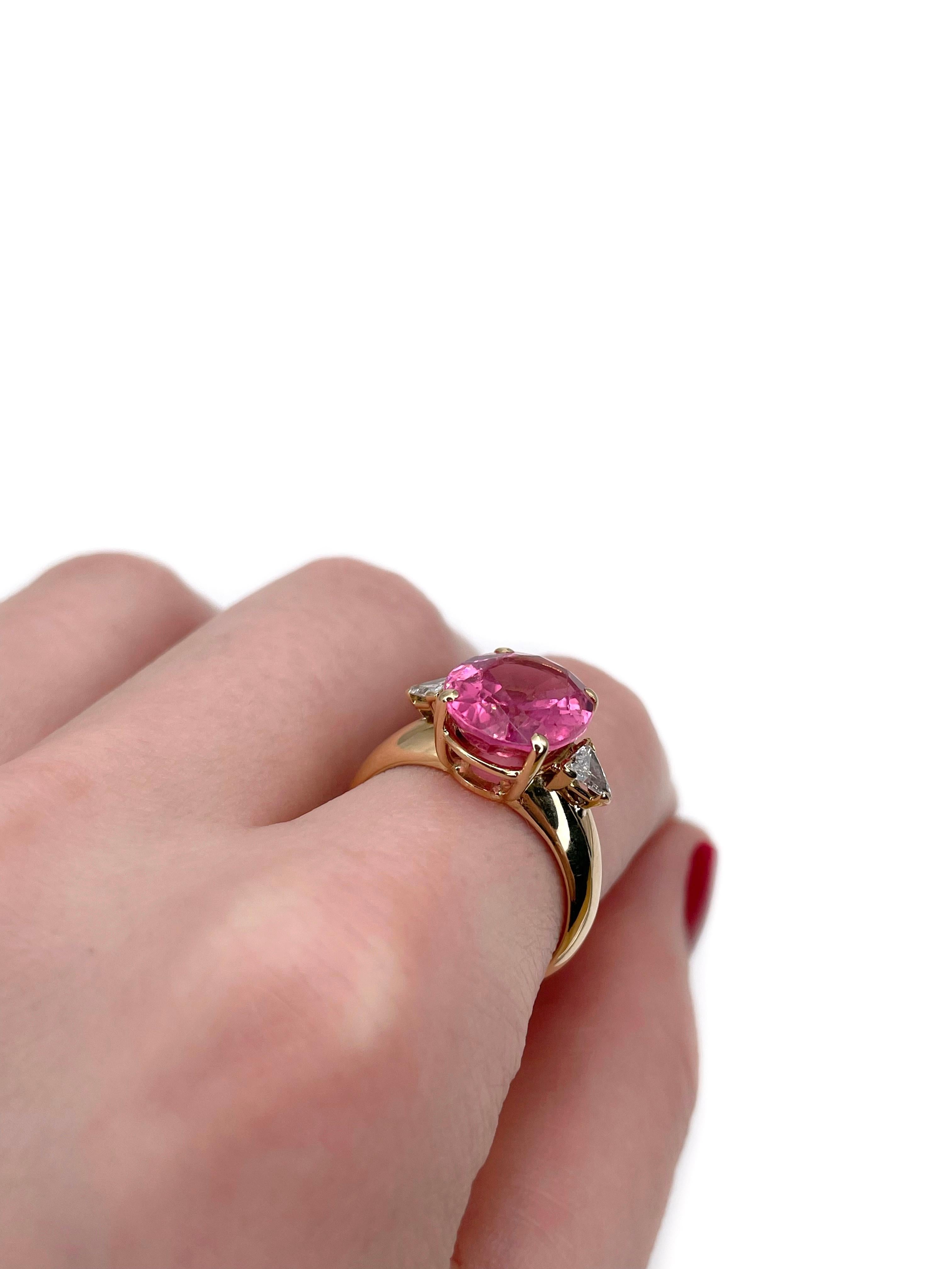 Modern Vintage 18 Karat Gold 4.60 Carat Tourmaline 0.45 Carat Diamond Cocktail Ring For Sale