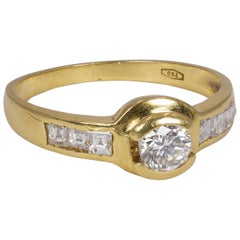 Vintage 18 Karat Gold and Diamond Ring, 1960s