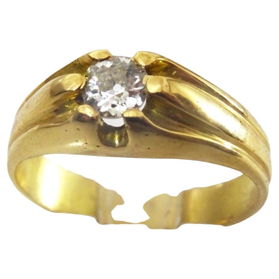 Vintage 18 karat Gold And Old cut Diamond Iraqi Ring For Sale