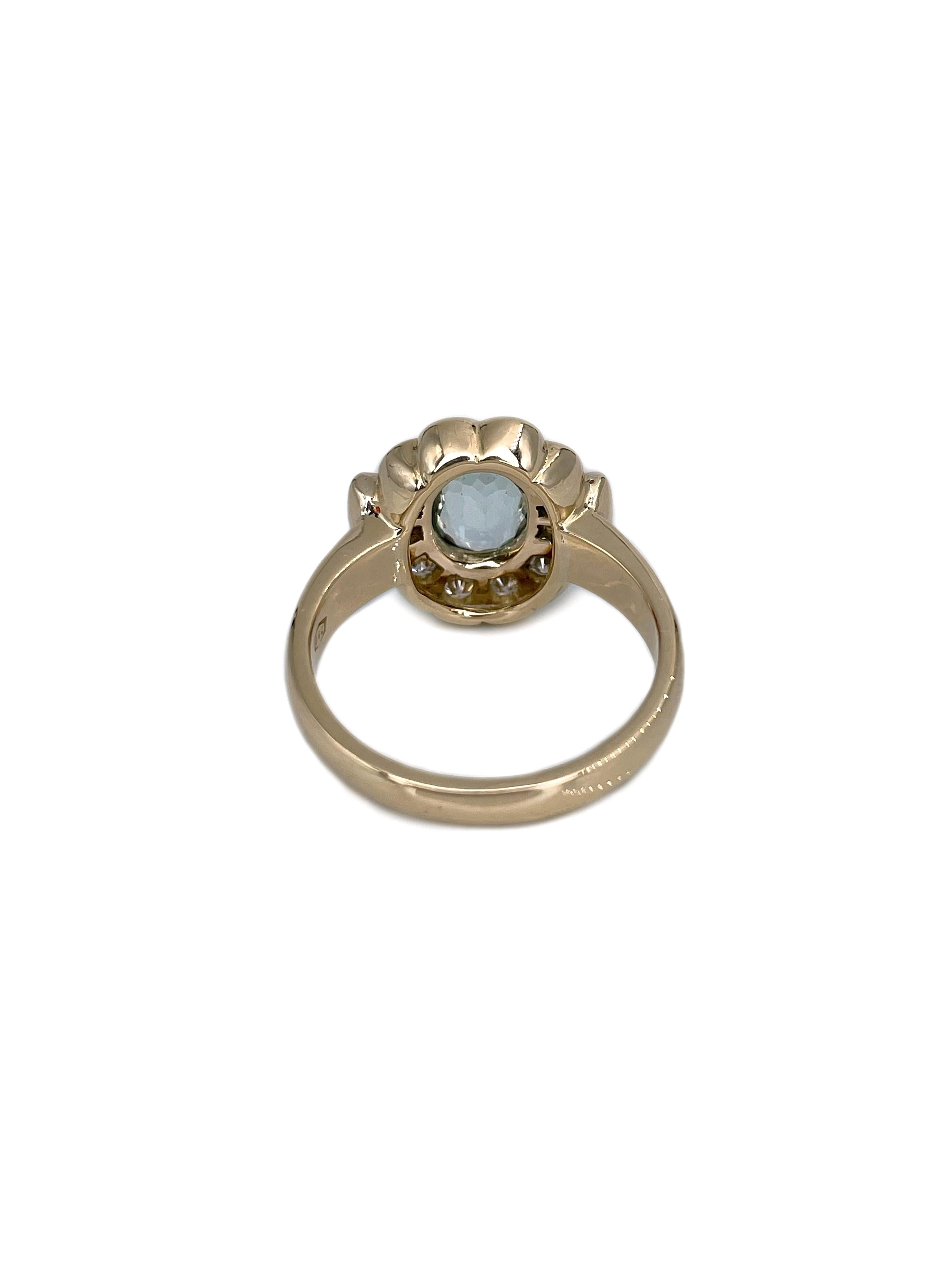 Anillo vintage de oro de 18 quilates con aguamarina y diamantes de 0,61 quilates en Bueno Estado en Vilnius, Vilniaus apskr.
