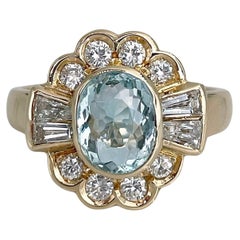 Anillo vintage de oro de 18 quilates con aguamarina y diamantes de 0,61 quilates