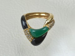 Vintage 18 Karat Gold, Black Onyx, Jade and Diamond Ring