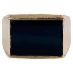 Vintage 18 Karat Gold Black Onyx Rectangle Signet Ring