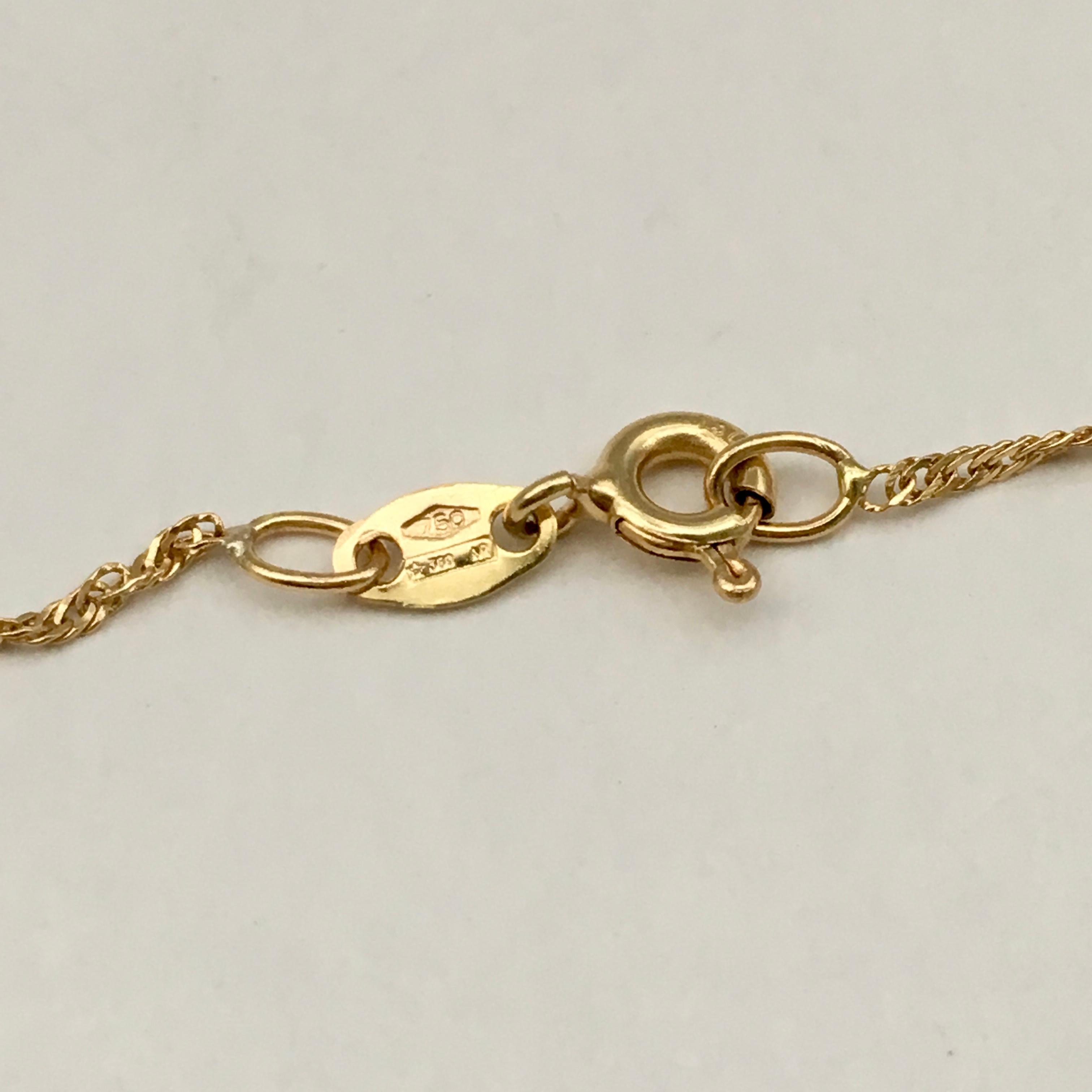 Vintage 18 Karat Gold Chain Bright Yellow Gold Fine Twisted Necklace In Excellent Condition In London, GB