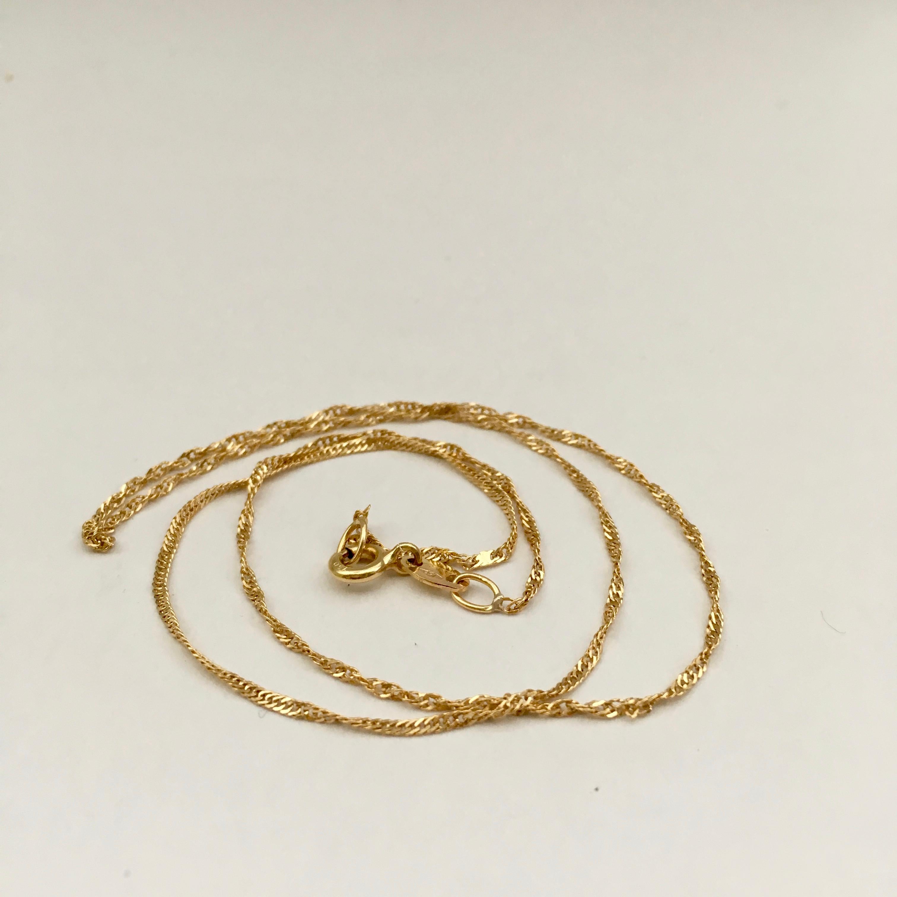 Vintage 18 Karat Gold Chain Bright Yellow Gold Fine Twisted Necklace 3