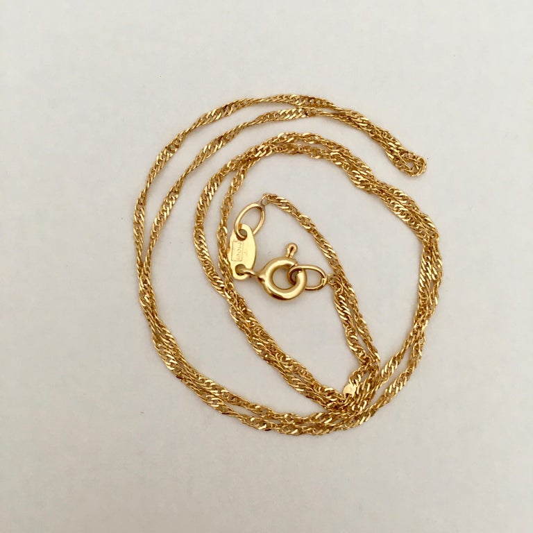 Vintage 18 Karat Gold Chain Bright Yellow Gold Fine Twisted Necklace at 1stDibs