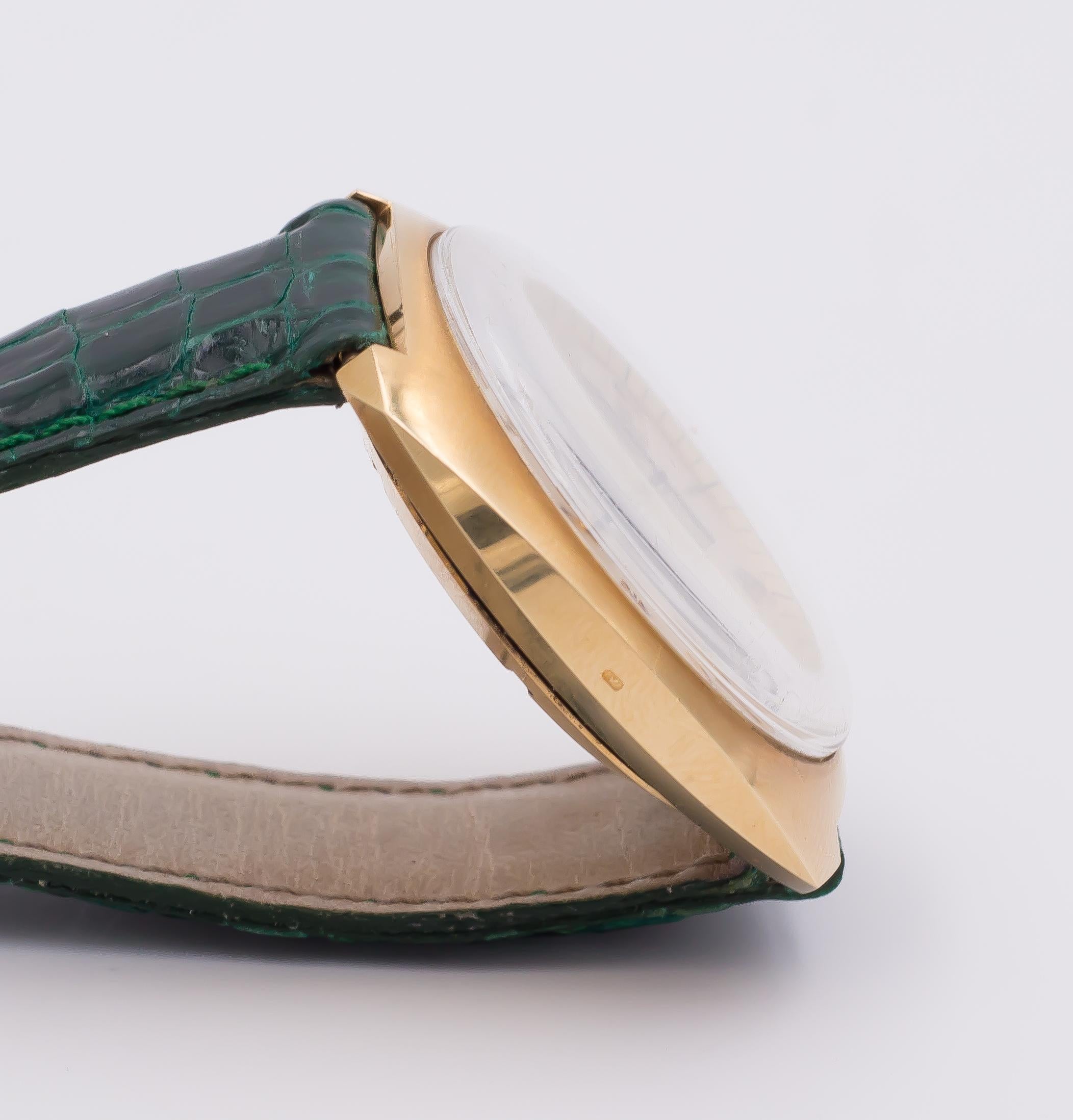 Eterna Matic Sevenday Automatik-Armbanduhr aus 18 Karat Gold, 1970er Jahre im Zustand „Gut“ im Angebot in Bologna, IT