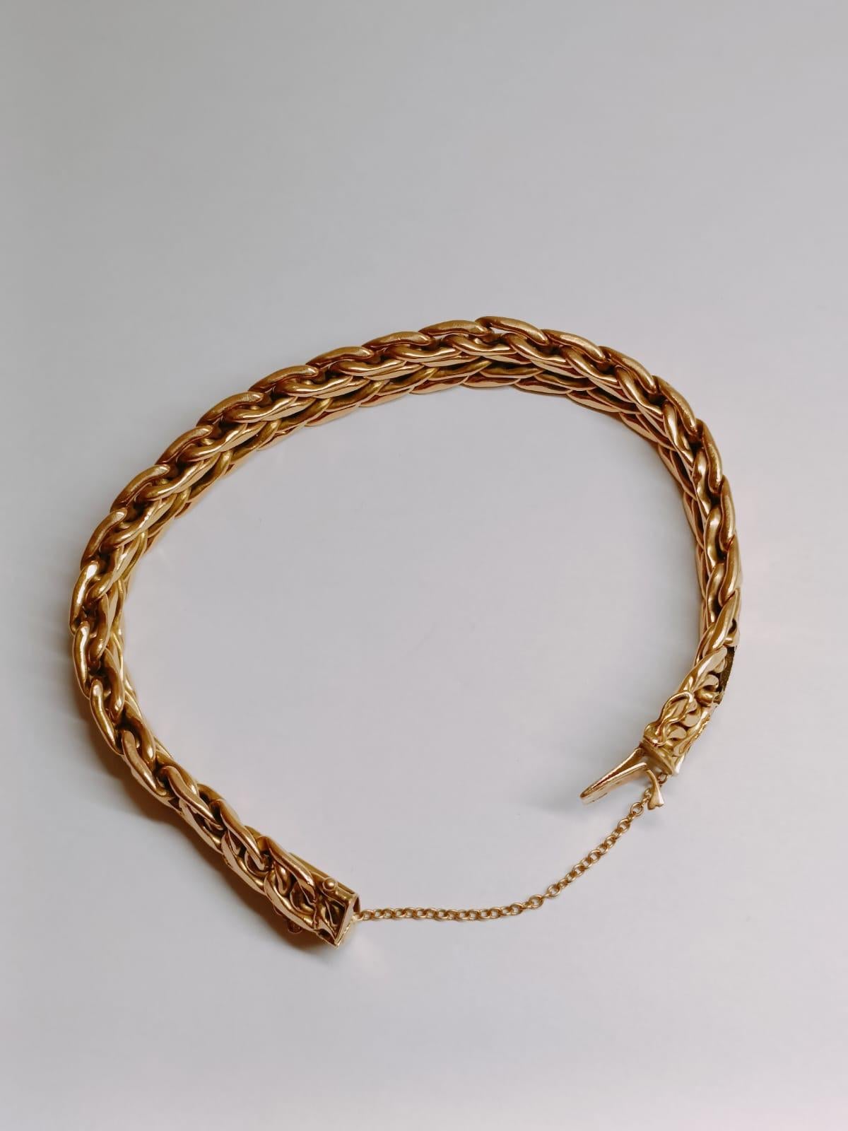 Bracelet tressé français en or 18 carats des années 1960 Bon état - En vente à North Hollywood, CA