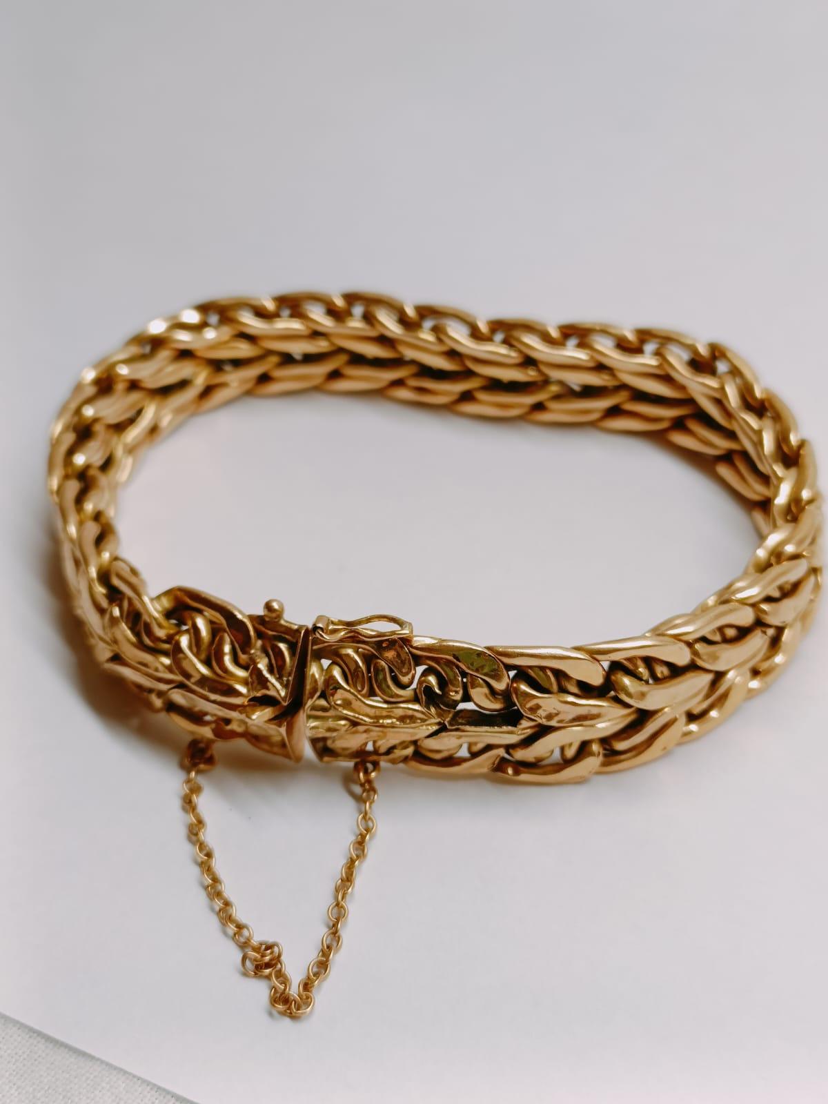 Französisches geflochtenes Vintage-Armband aus 18 Karat Gold, 1960er Jahre im Angebot 4