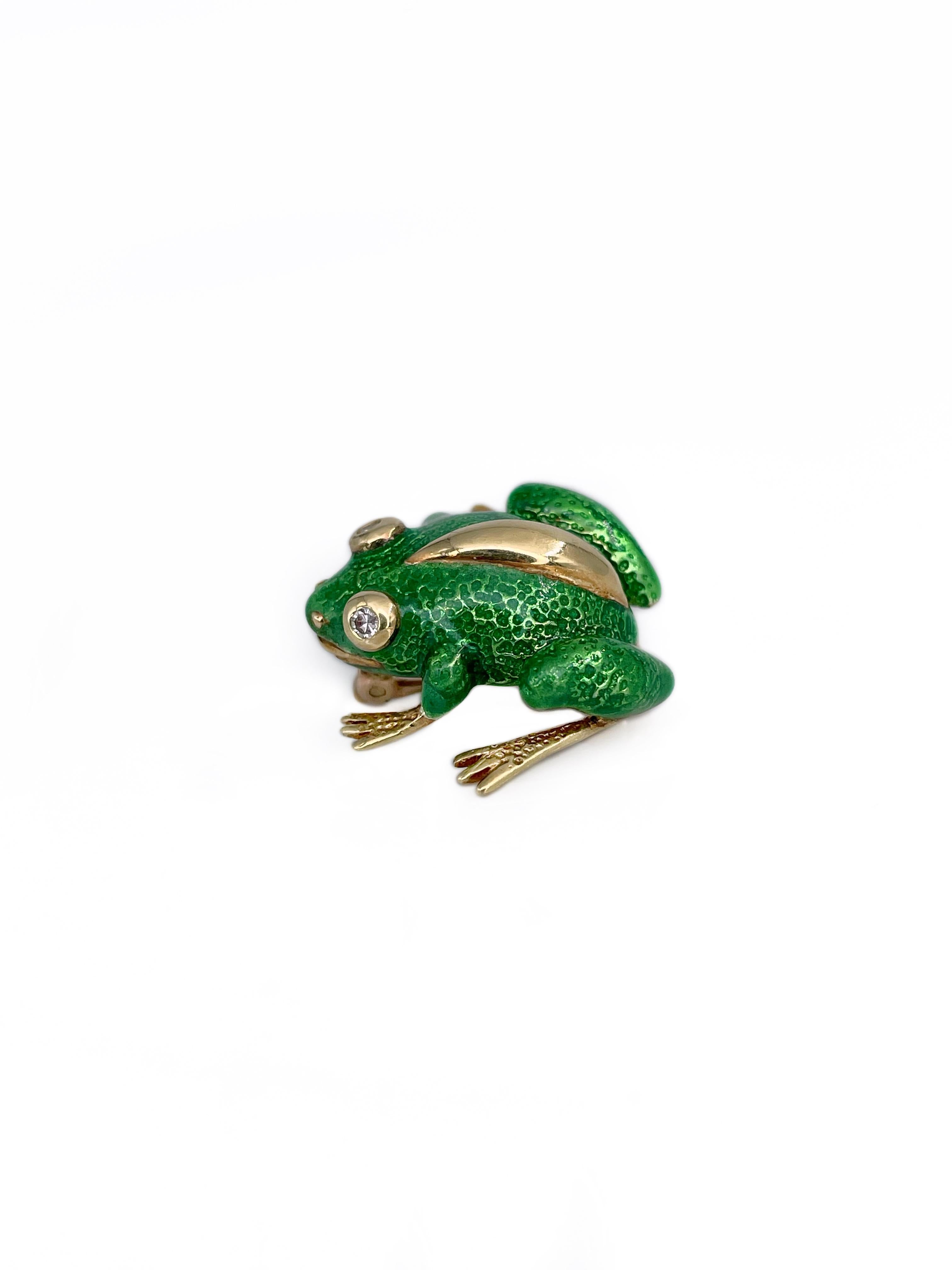 Modern Vintage 18 Karat Gold Green Enamel Diamond Frog Small Pin Brooch For Sale