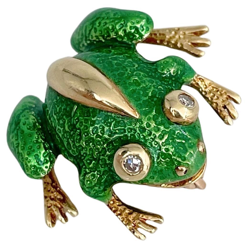 Vintage 18 Karat Gold Green Enamel Diamond Frog Small Pin Brooch For Sale