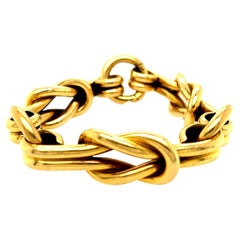 Vintage 18 Karat Gold Hercules Knot Gold Gucci Bracelet