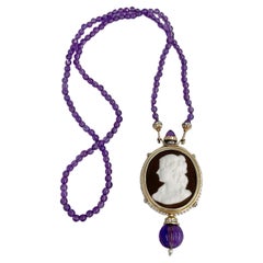 Vintage 18 Karat Gold Lady Cameo Diamond Pearl Amethyst Locket Pendant Collier