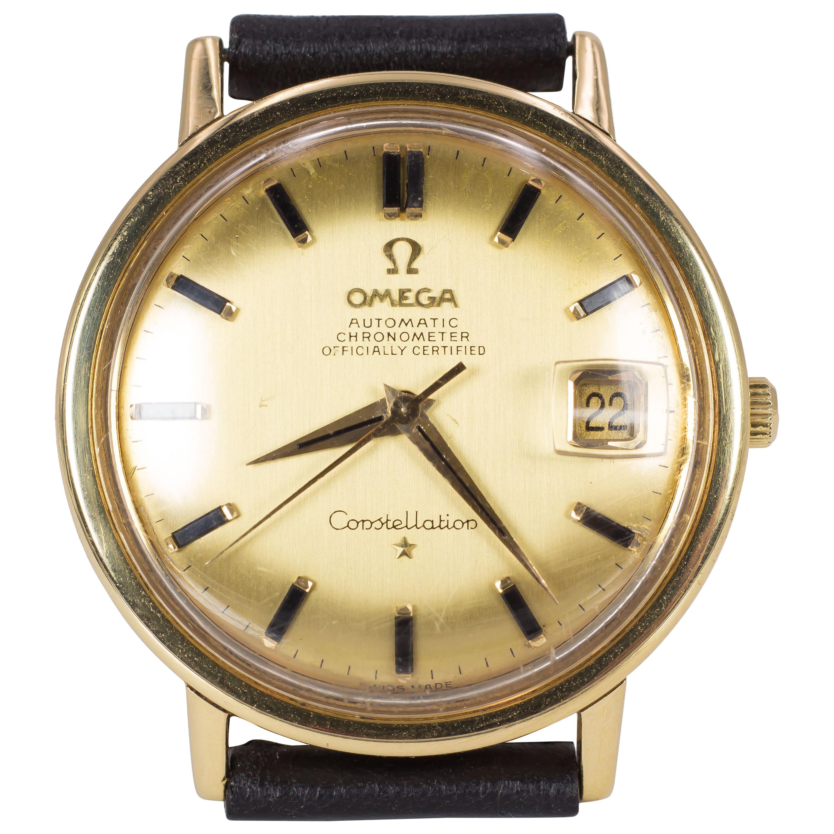 18 Karat Gold Omega Constellation Chronometer Automatic Wrist Watch, 1960s For Sale