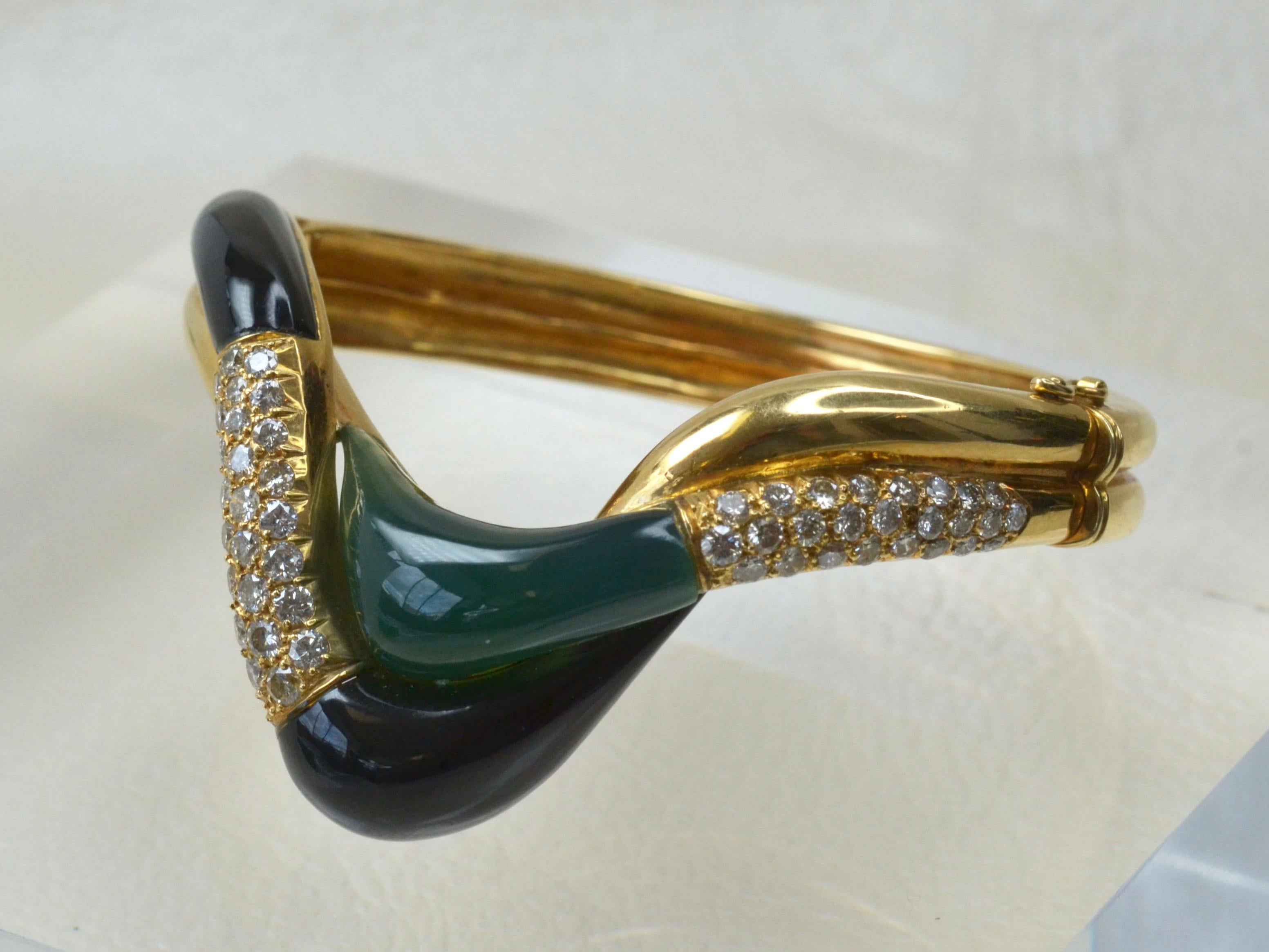 Armband aus 18 Karat Gold, Onyx, Diamant und Jade im Zustand „Gut“ im Angebot in London, GB