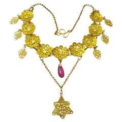  Vintage 18 karat gold Oriental Necklace