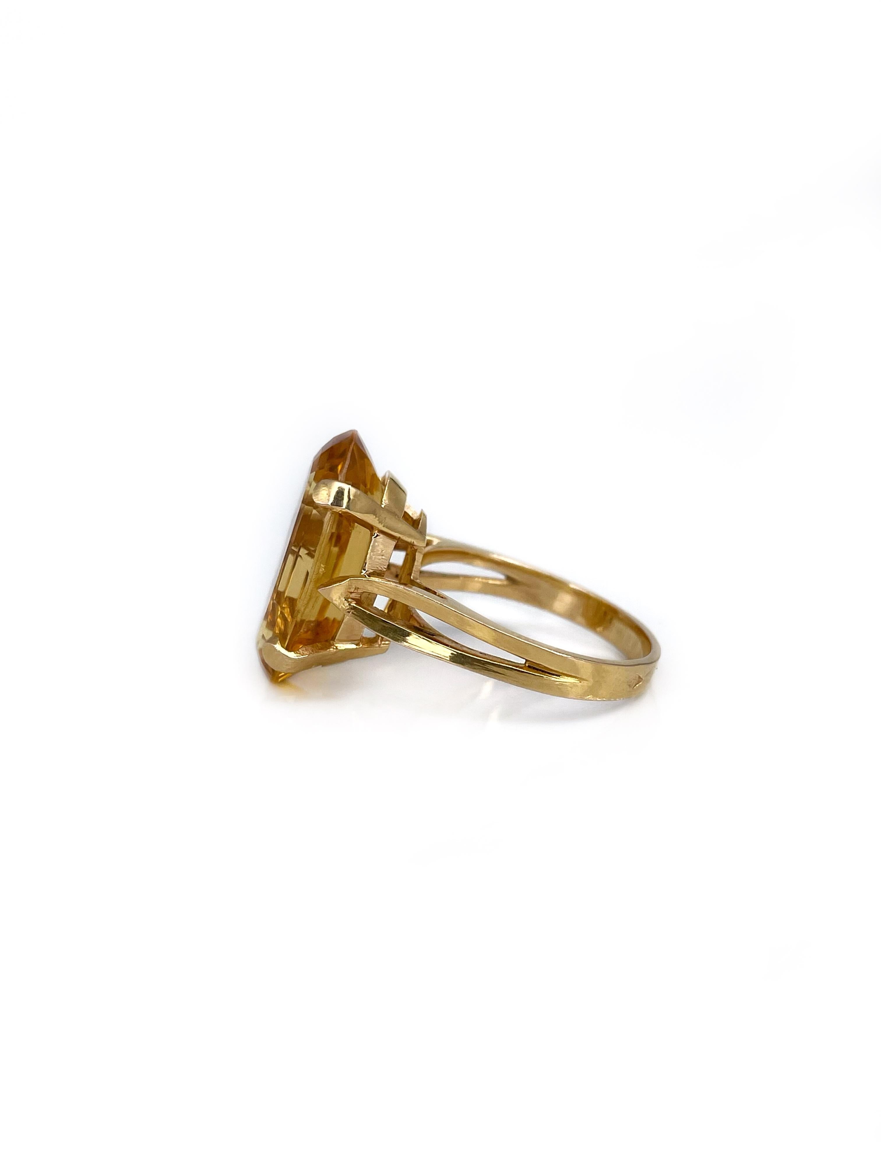 This is a gorgeous vintage cocktail ring crafted in 18K yellow gold. The piece features beautiful yellow oval faceted citrine. 

Weight: 5.86g
Size: 16.75 (US6.25)

IMPORTANT: please ask about the possibility to resize before purchase. This process