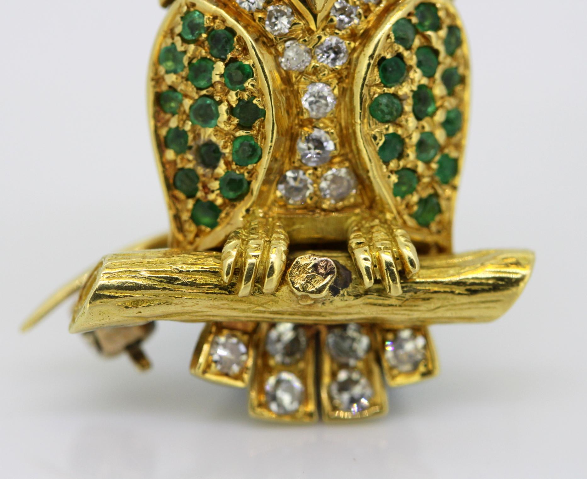gold owl logo
