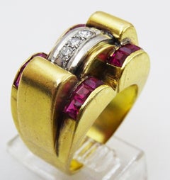 Vintage 18 karat Gold Ruby and Diamond Tank Ring