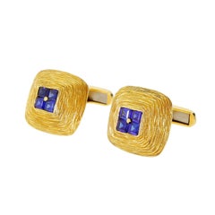 Vintage 18 Karat Gold Sapphire Florentine Pyramid Cufflinks 20.6G High Quality