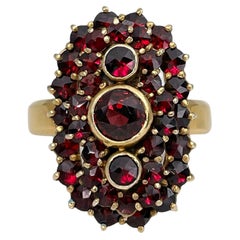 Retro 18 Karat Gold Silver Garnet Vertical Cocktail Ring