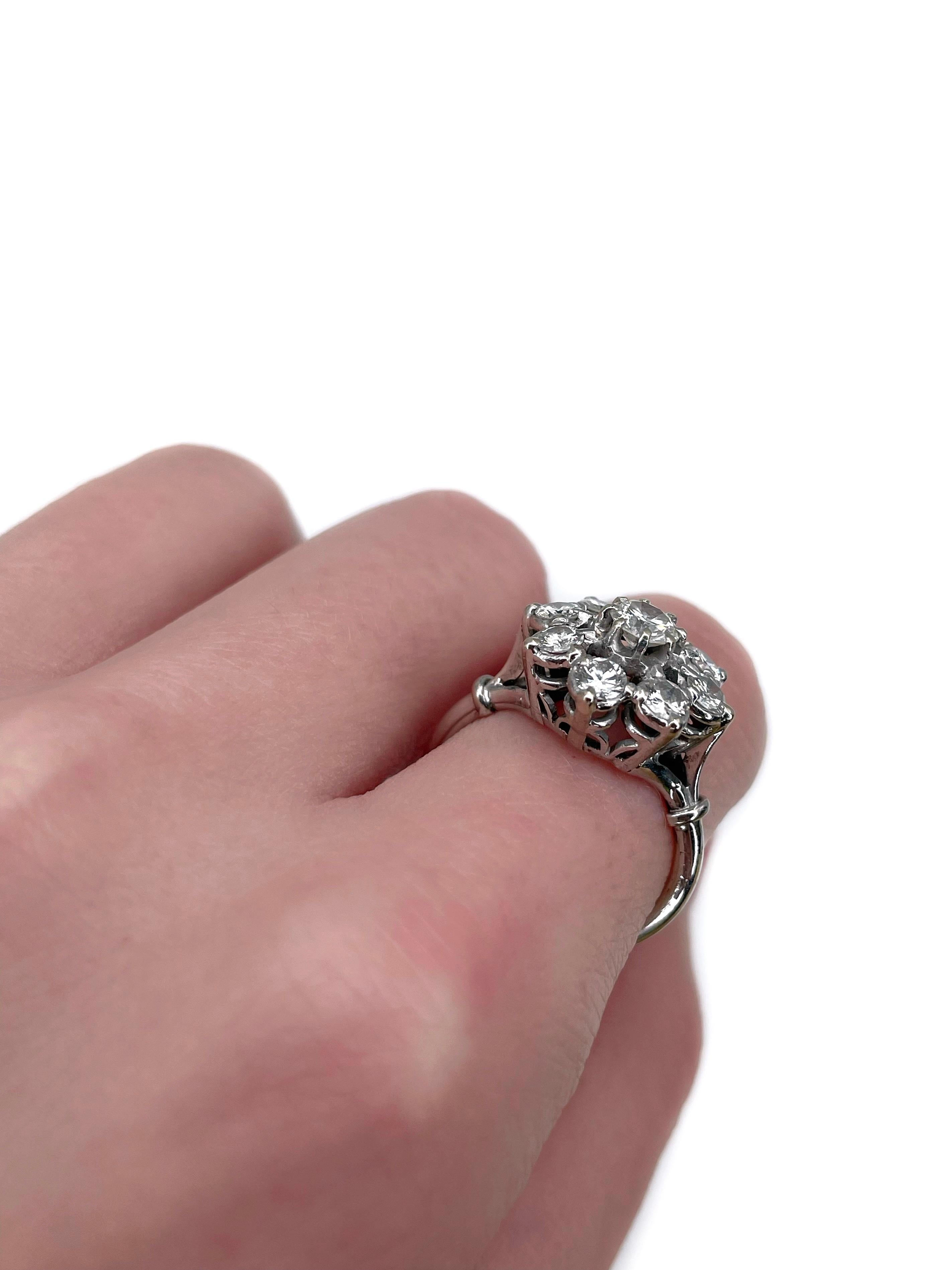 Modern Vintage 18 Karat Gold TW 1.40 Carat Diamond Cluster Ring