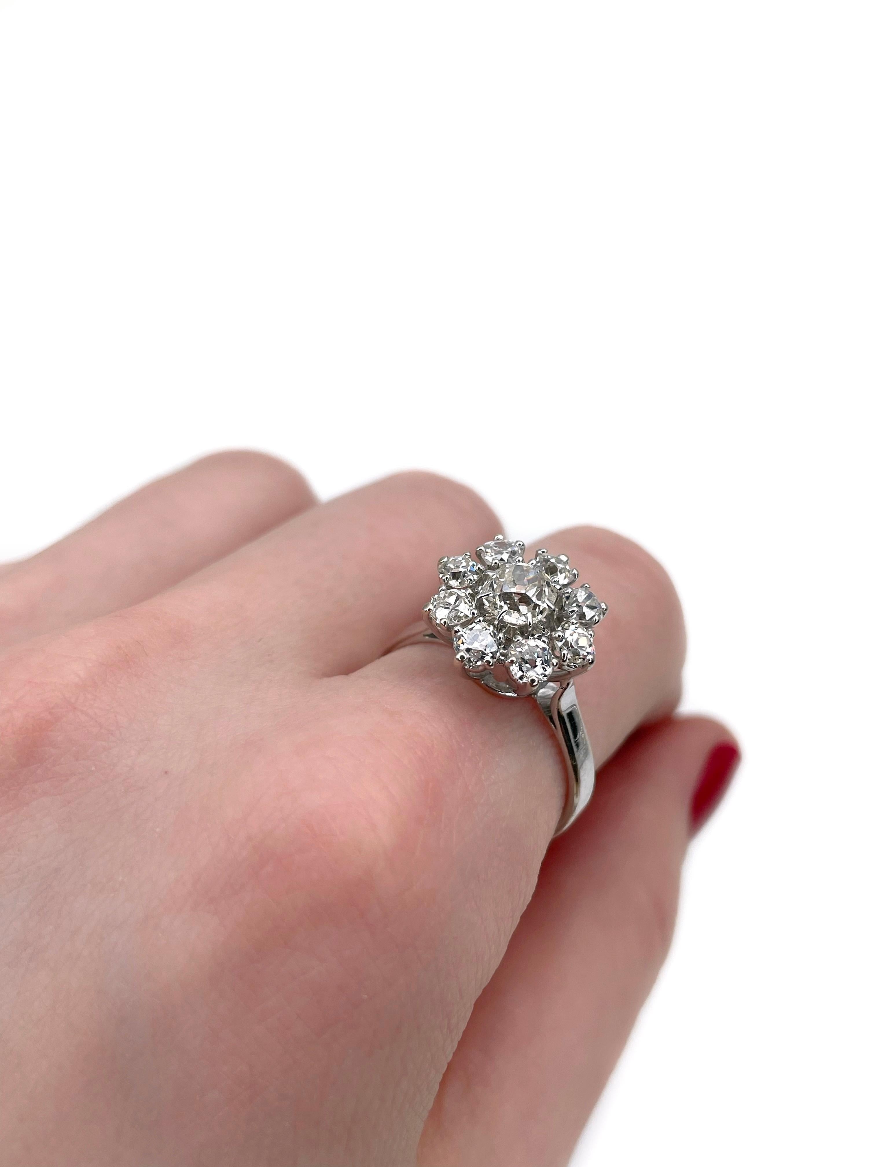 Modern Vintage 18 Karat Gold TW 1.60 Carat Old Mine Cut Diamond Cluster Ring For Sale