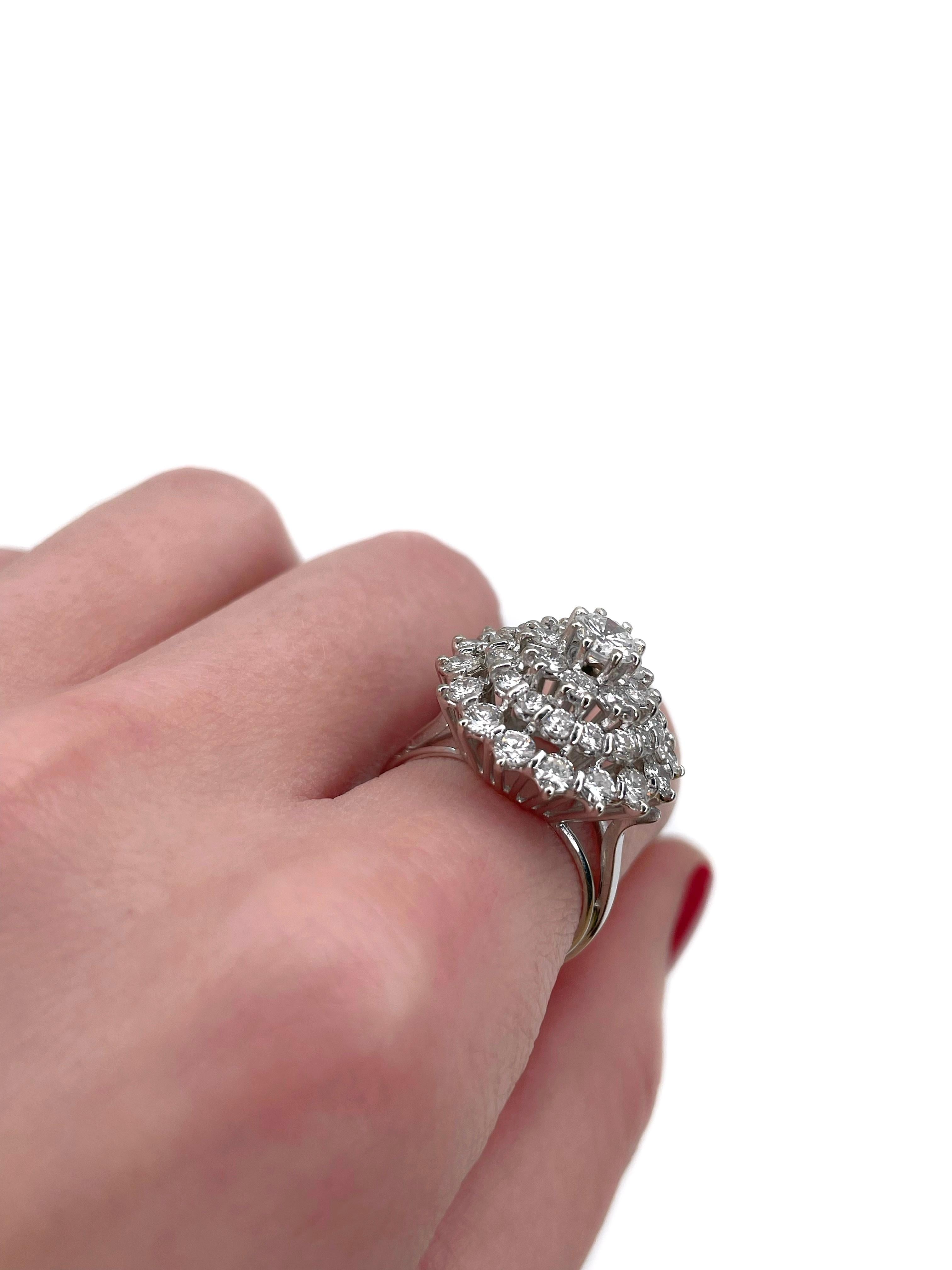 Modern Vintage 18 Karat Gold TW 2.95 Carat Diamond Cocktail Ring