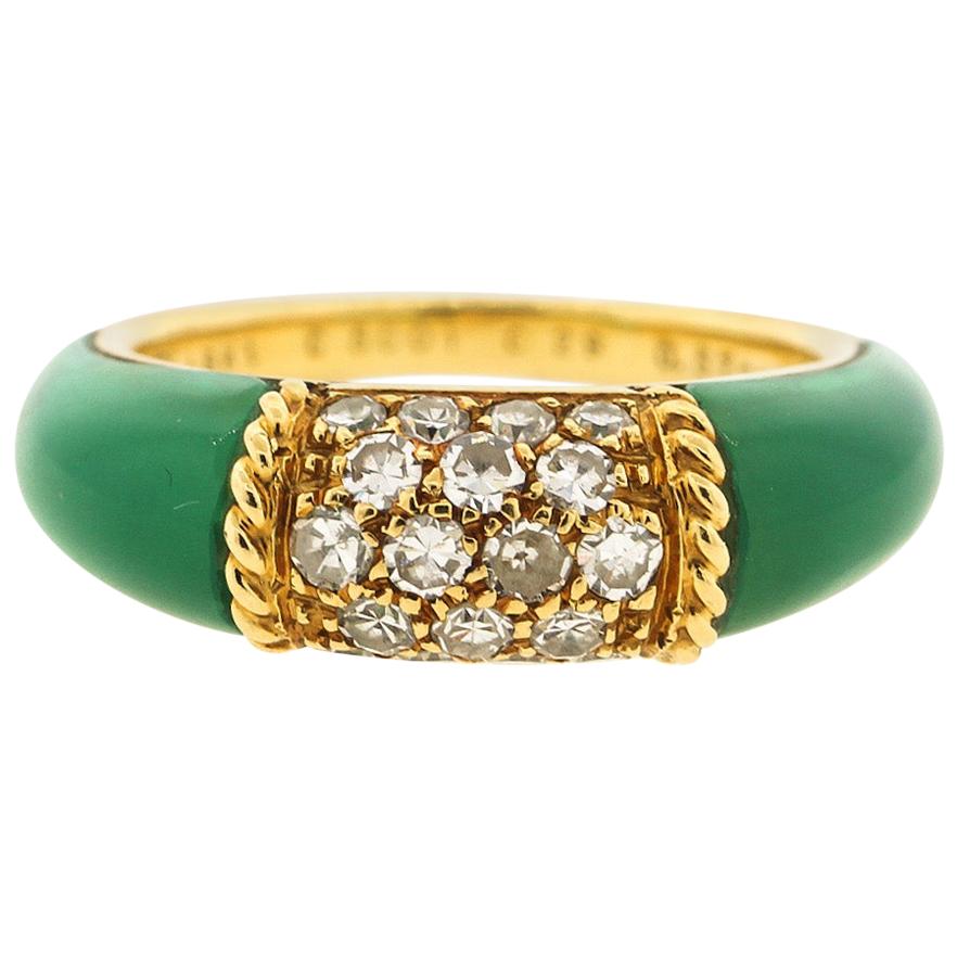Vintage 18 Karat Gold Van Cleef & Arpels Chalcedony Diamond “Philippines” Ring