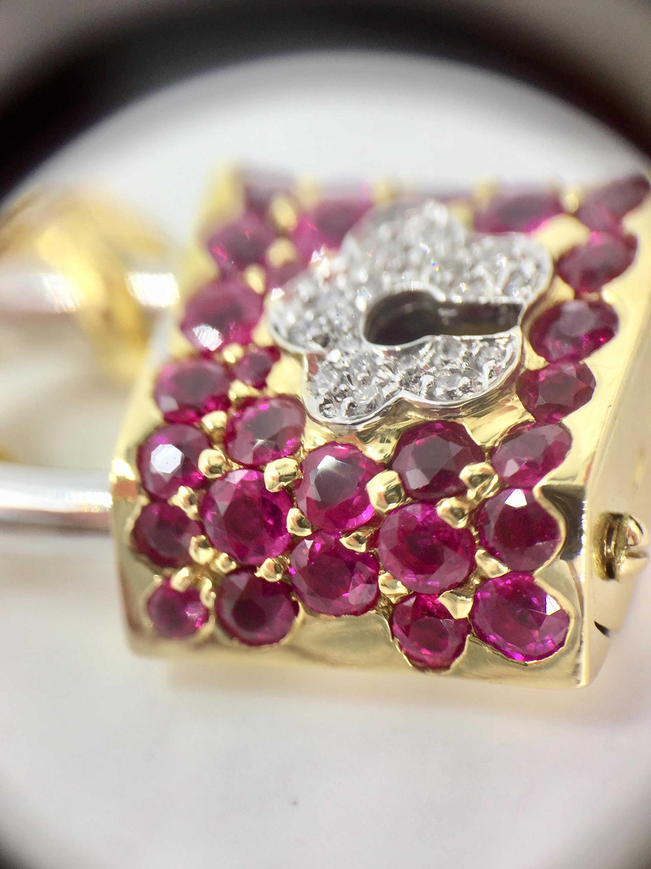 Vintage 18 Karat Lock and Key Ruby and Diamond Necklace For Sale 4