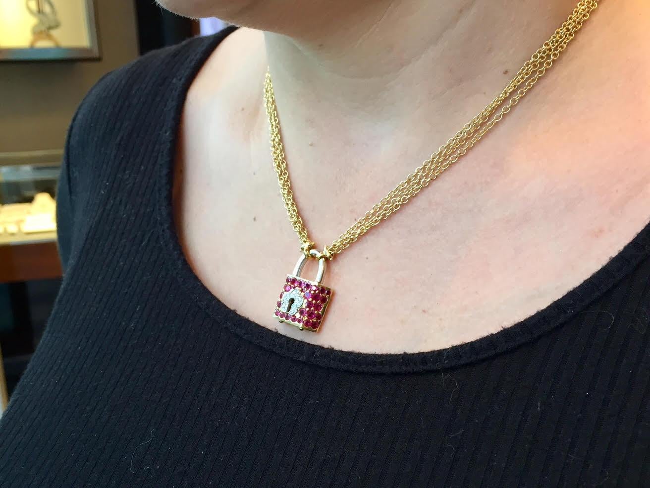 Vintage 18 Karat Lock and Key Ruby and Diamond Necklace For Sale 2