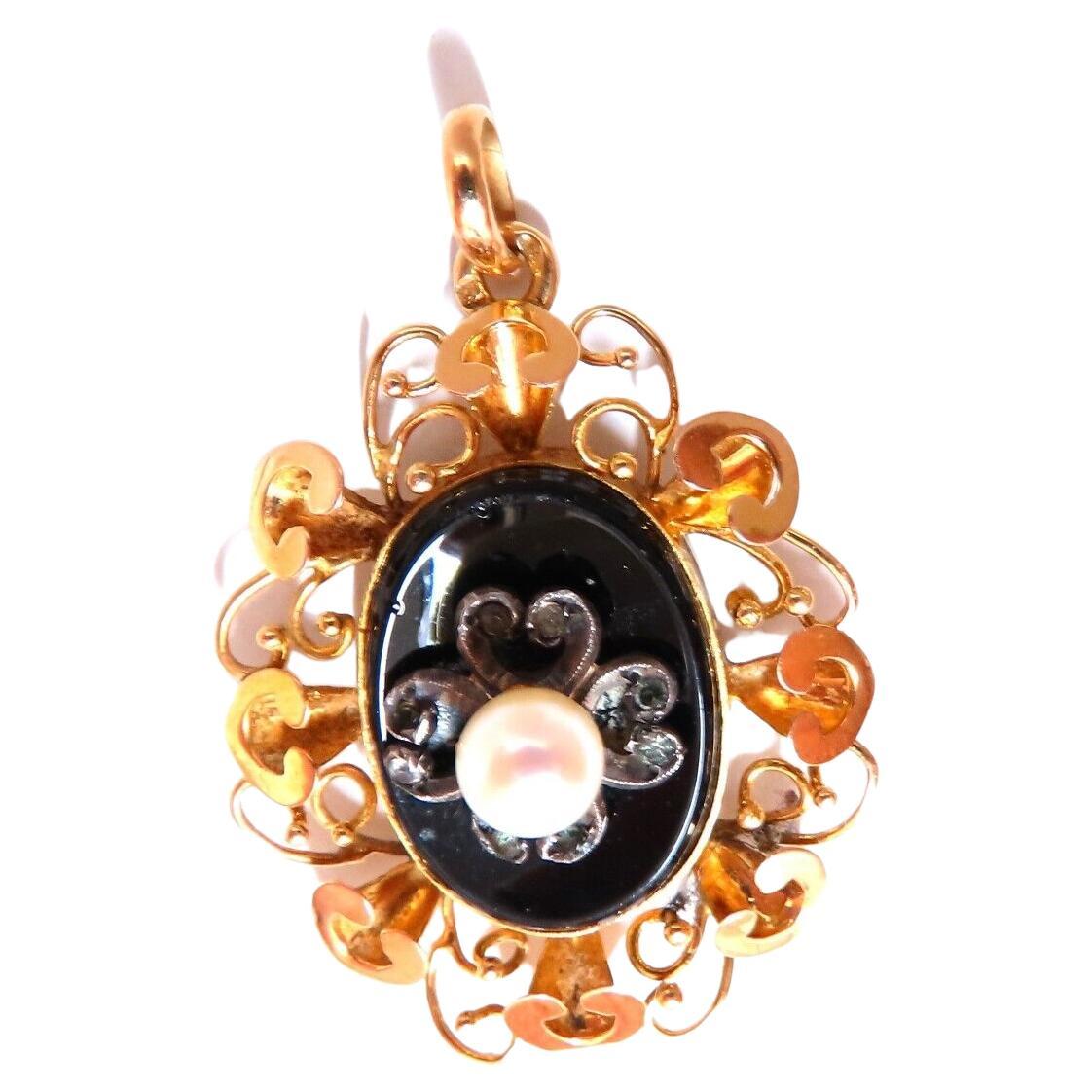 Pendentif à cadre cannelé vintage en or 18 carats avec perles et onyx