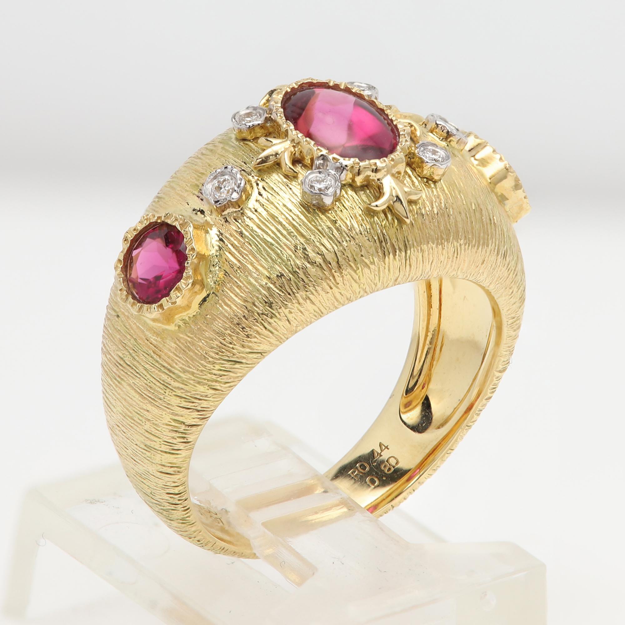 Oval Cut Vintage 18 Karat Rhodolite Ring  natural Red gems Solid yellow gold For Sale