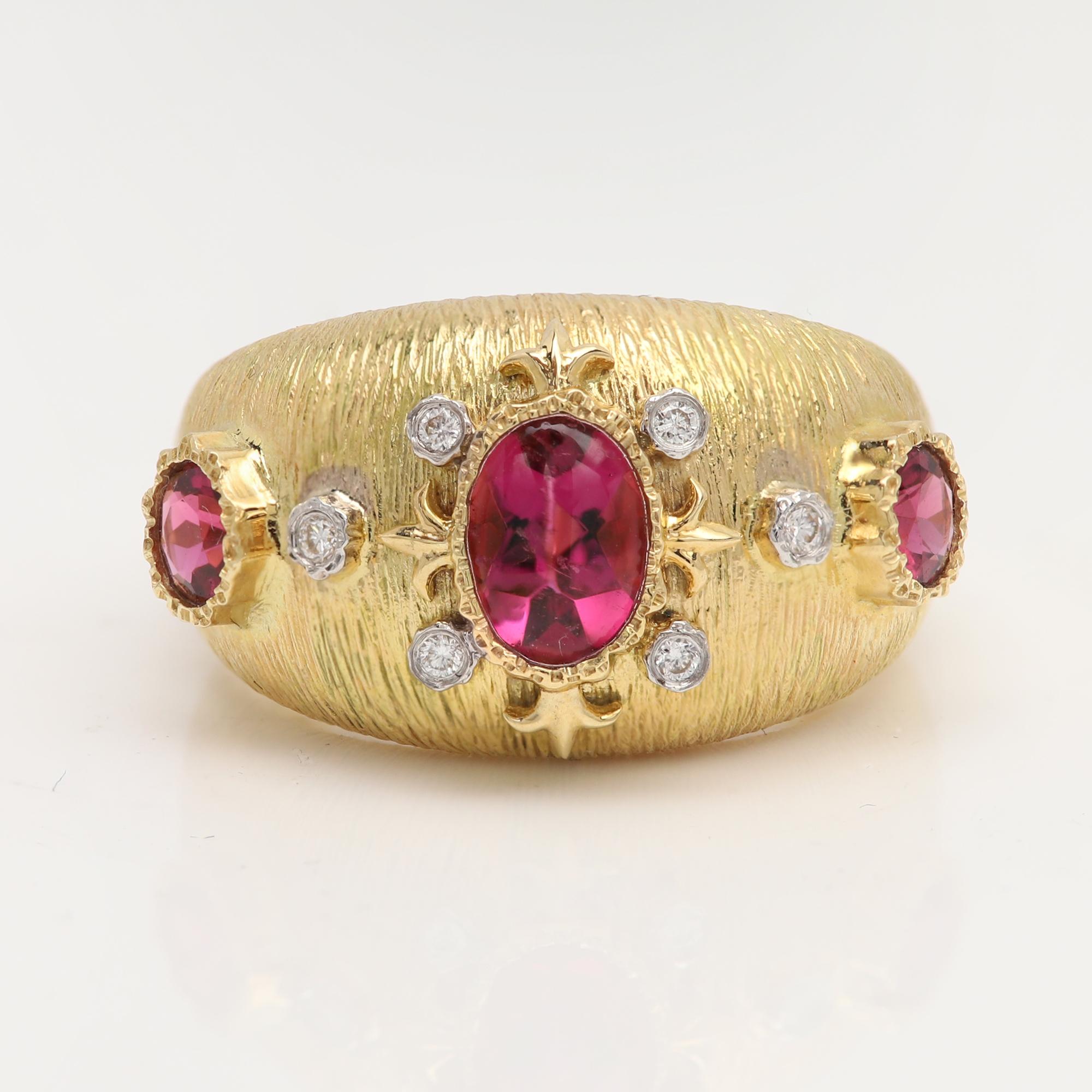 Vintage 18 Karat Rhodolite Ring  natural Red gems Solid yellow gold For Sale 4