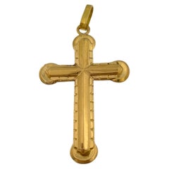 Cruz vintage de oro rosa de 18 quilates